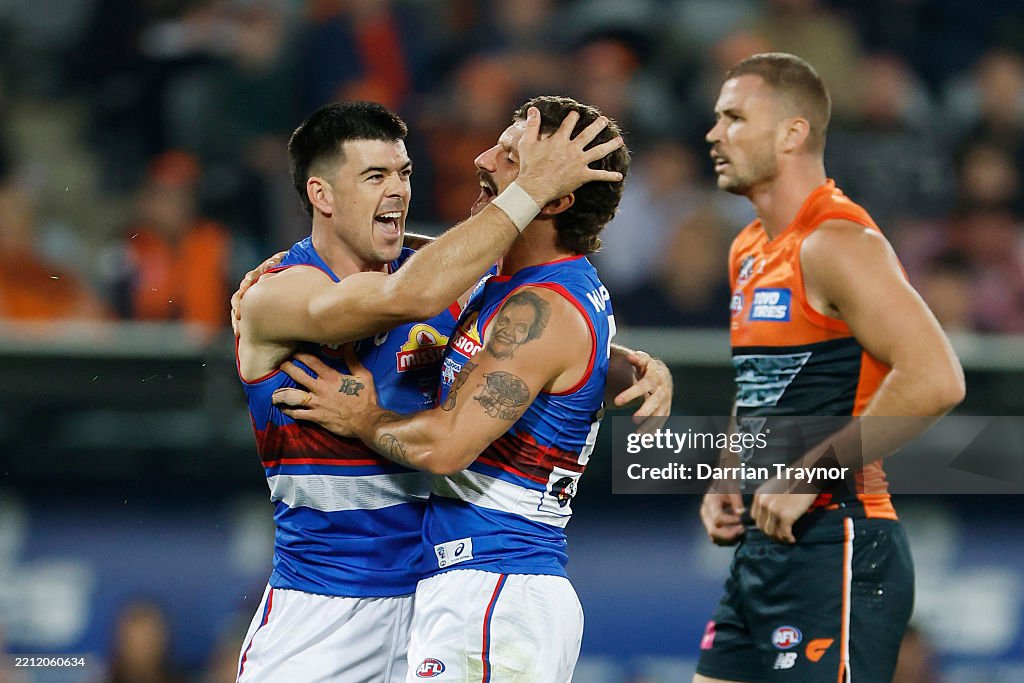 AFL Rd 7 - GWS Giants v Western Bulldogs
