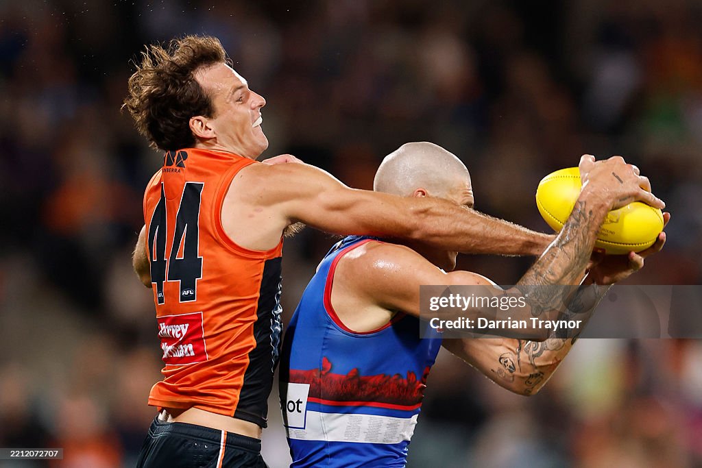 AFL Rd 7 - GWS Giants v Western Bulldogs
