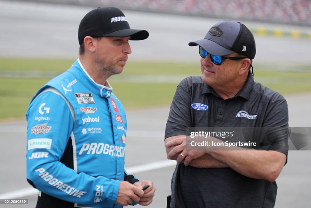 AUTO: APR 26 NASCAR Cup Series Jack Link's 500