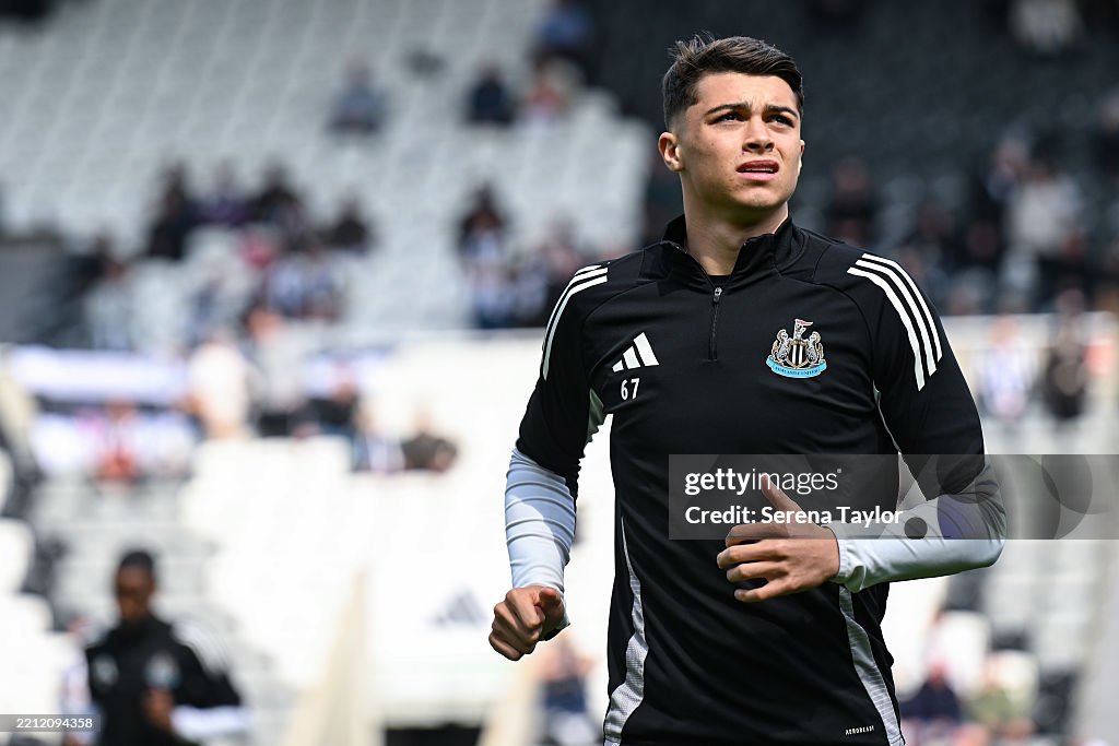 Newcastle United FC v Ipswich Town FC - Premier League