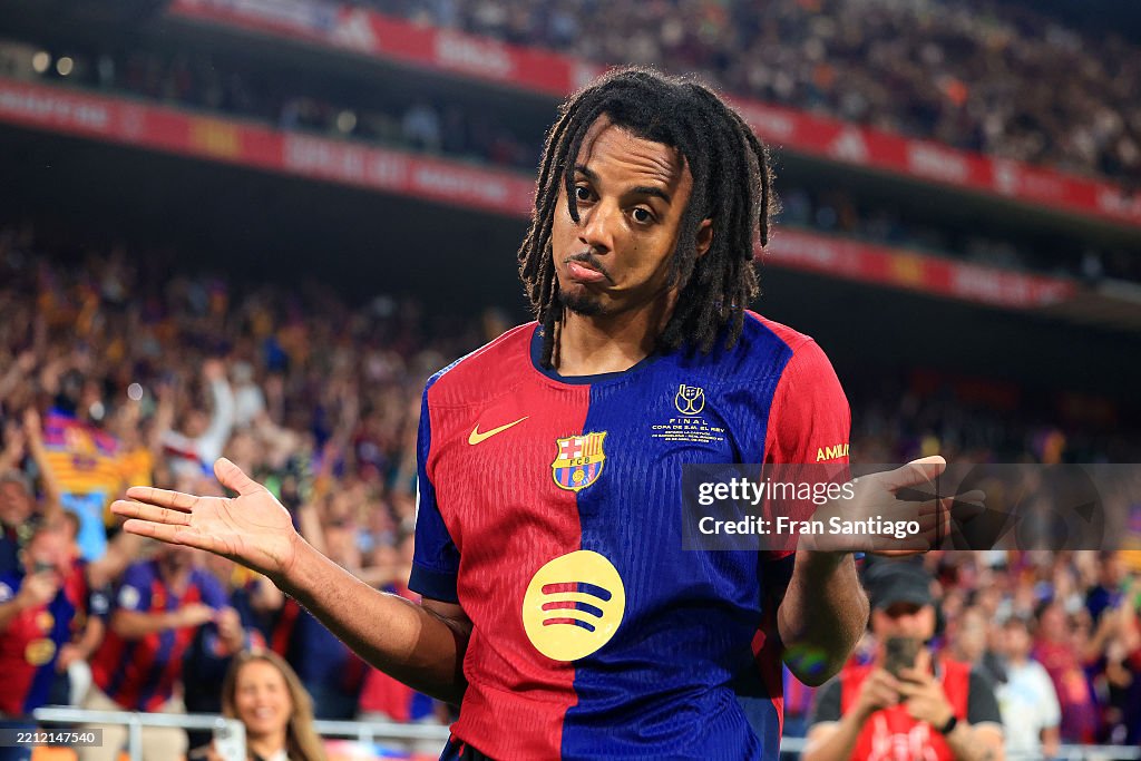 FC Barcelona v Real Madrid - Copa del Rey Final
