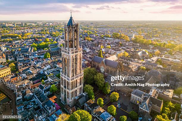 dom tower of utrecht - utrecht stock-fotos und bilder