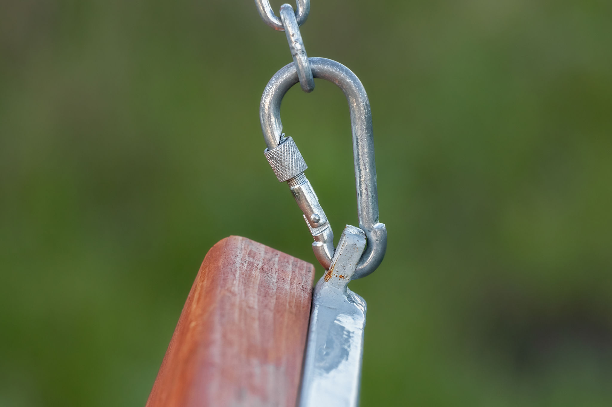 durable swing set