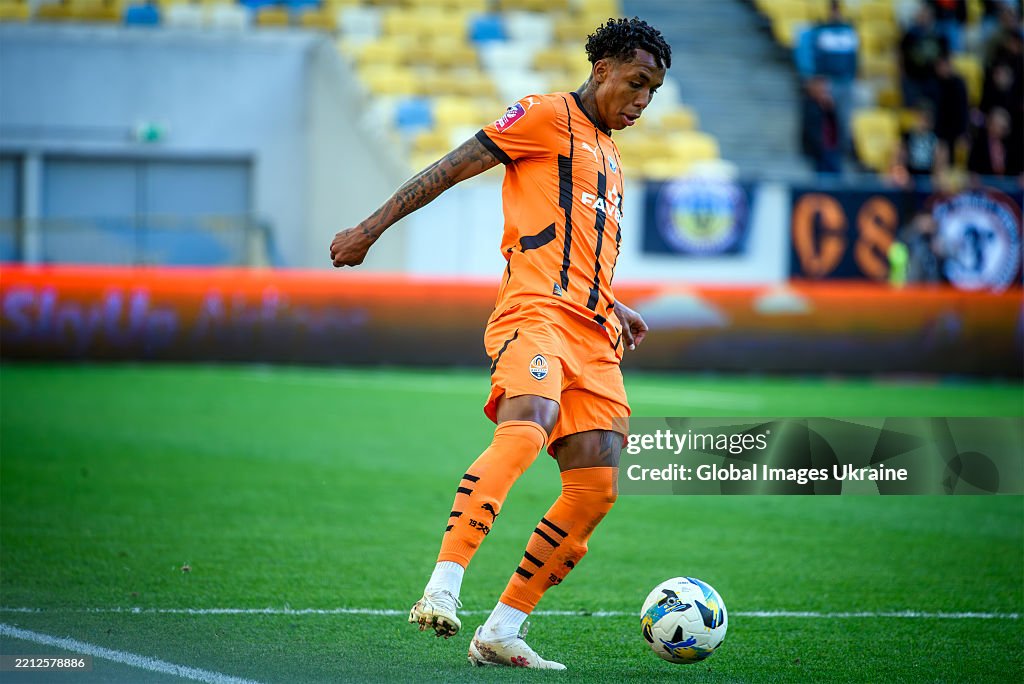 FC Shakhtar Donetsk v FC Dynamo Kyiv - Ukrainian Premier League