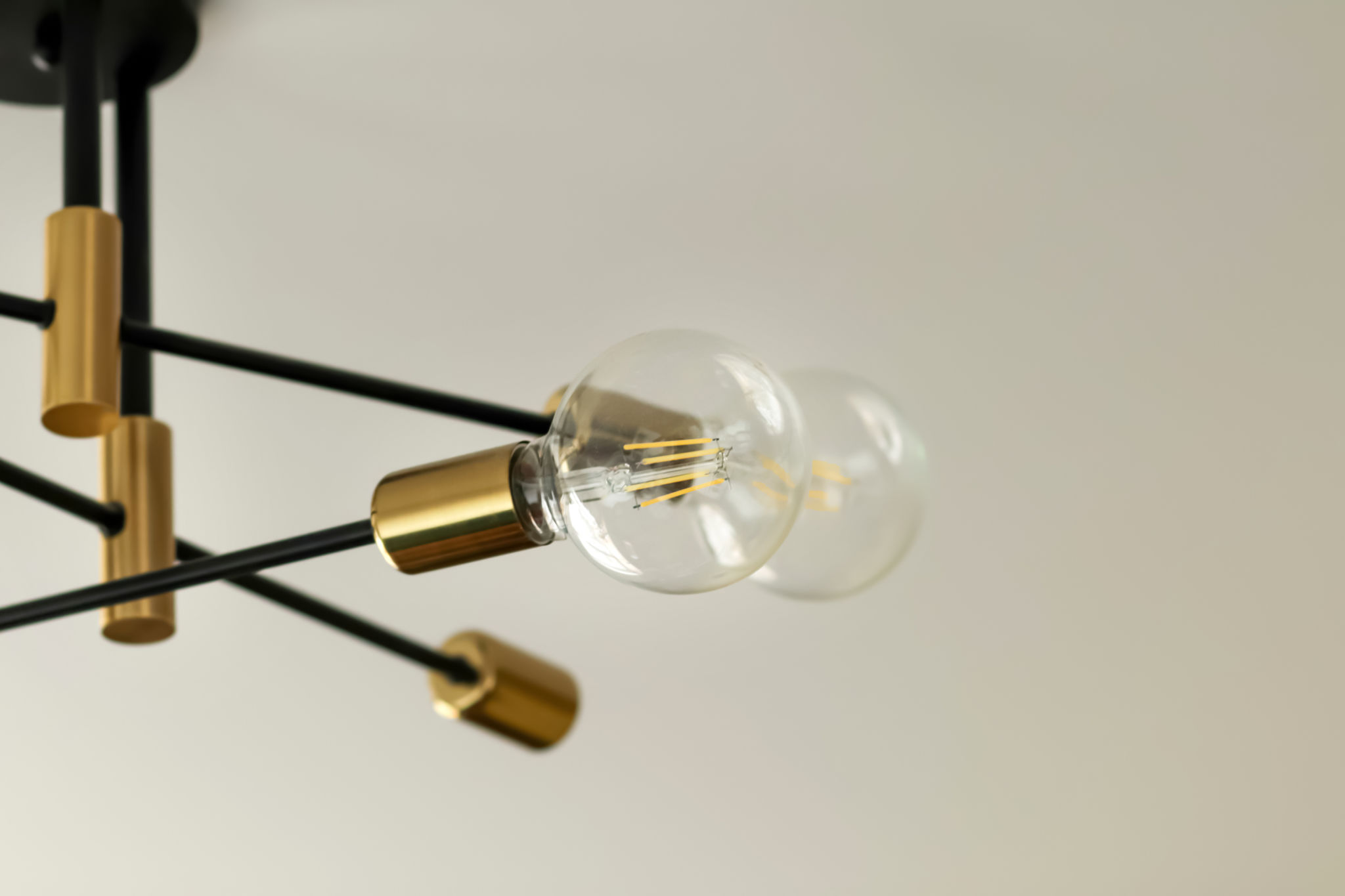chandelier size