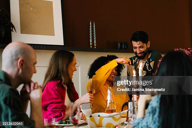 landscape format of five friends having funlandscape format of five friends having fun together at an easter brunch - luxury dinner party stock pictures, royalty-free photos & images