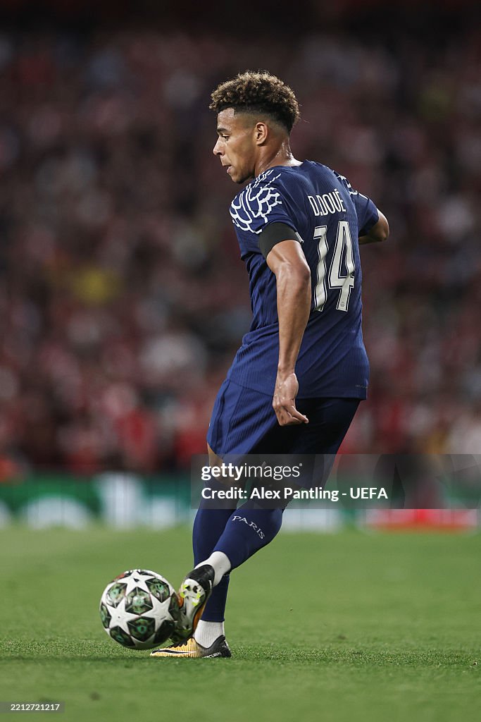 Arsenal Controls Desire Doue of PSG controls the ball during the UEFA Champions League ...