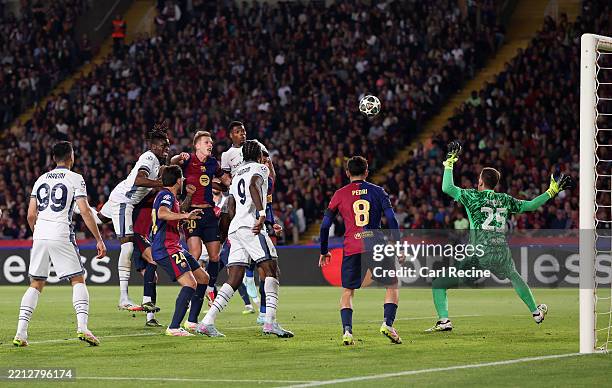 Denzel Dumfries of FC Internazionale scores his team's third goal during the UEFA Champions League 2024/25 Semi Final First Leg match between FC...