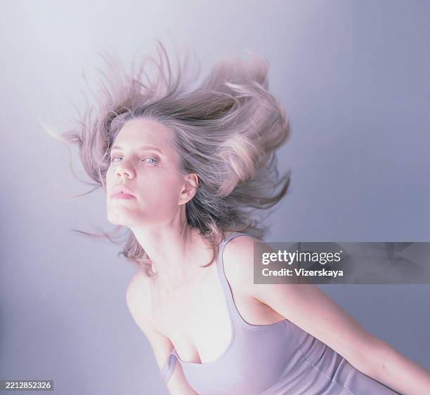 lightweight - artists model stock pictures, royalty-free photos & images