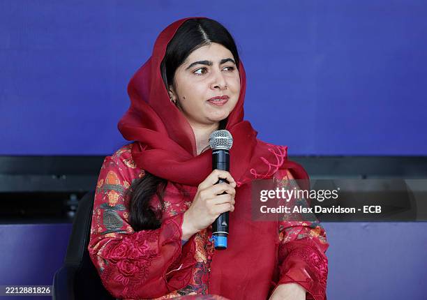 795 Nobel Peace Laureate Malala Yousafzai Photos & High Res Pictures