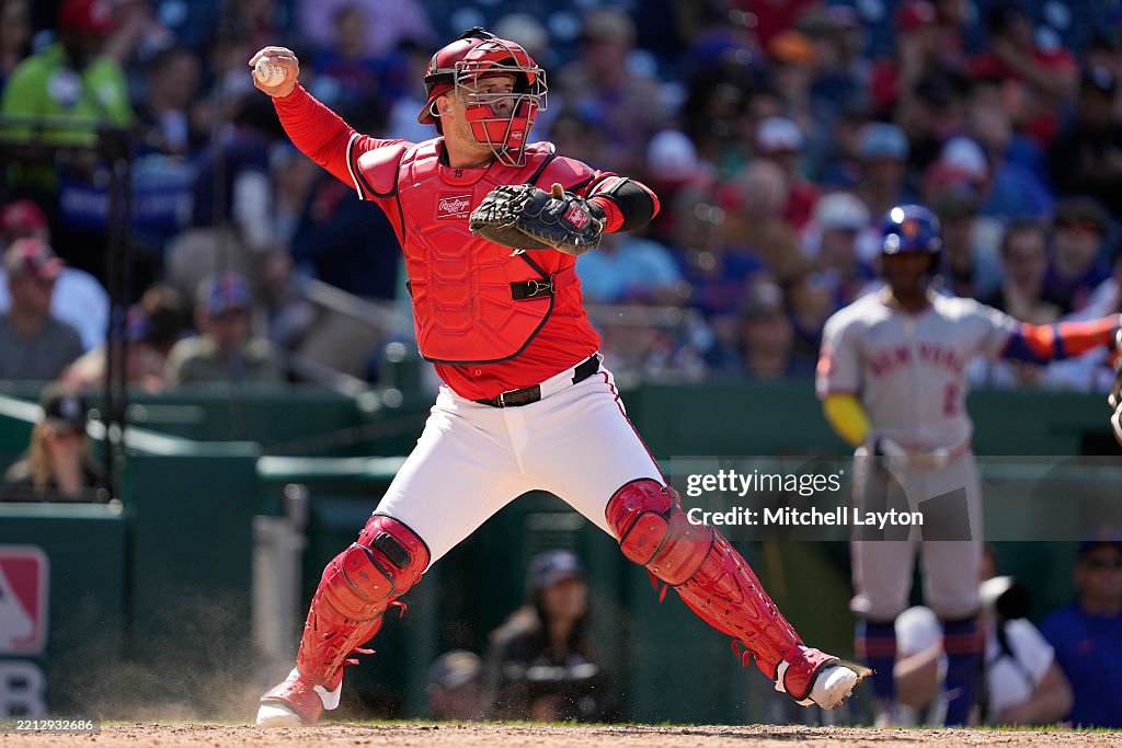 Nationals Riley Adams Riley Adams of the Washington Nationals looks to throws to second ...