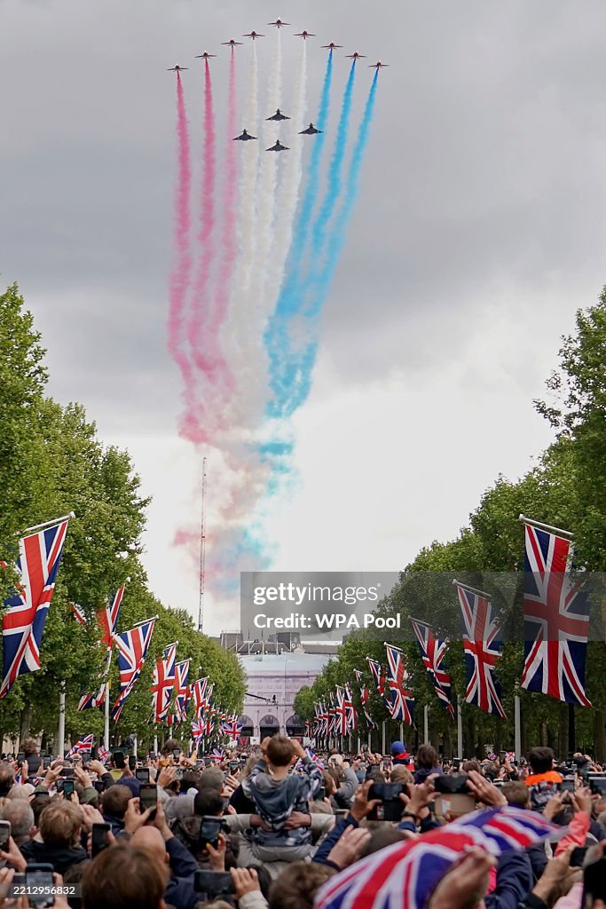 The Royal Family Watch Military Procession To Mark The 80th Anniversary Of VE Day