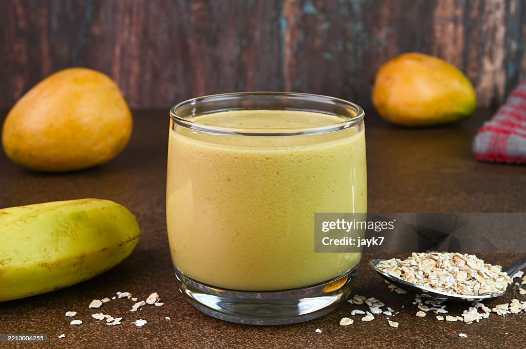 Mango banana oatmeal smoothie