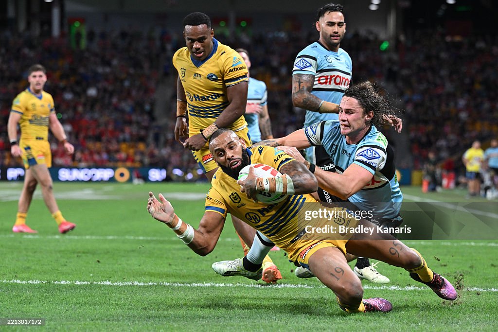 NRL Rd 9 - Sharks v Eels
