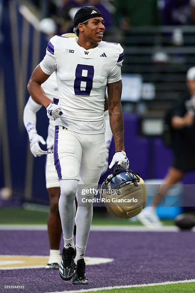 Washington Second Annual Dawgs After Dark Spring Game