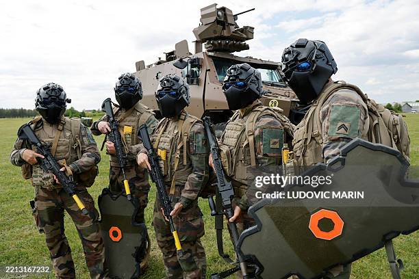 94th Rrc 75 94th Regiment Stock Photos, High-Res Pictures, and Images - Getty Images