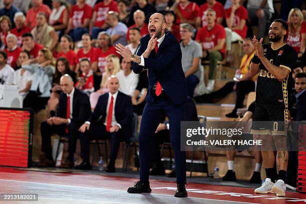 Monaco's Greek headcoach Vassilis Spanoulis gestures during the Euroleague basketball quarter-final match 5 between AS Monaco and FC Barcelone at the...