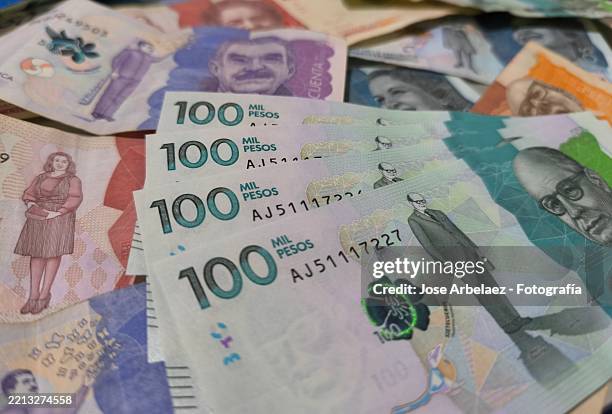 money - dinheiro imagens e fotografias de stock