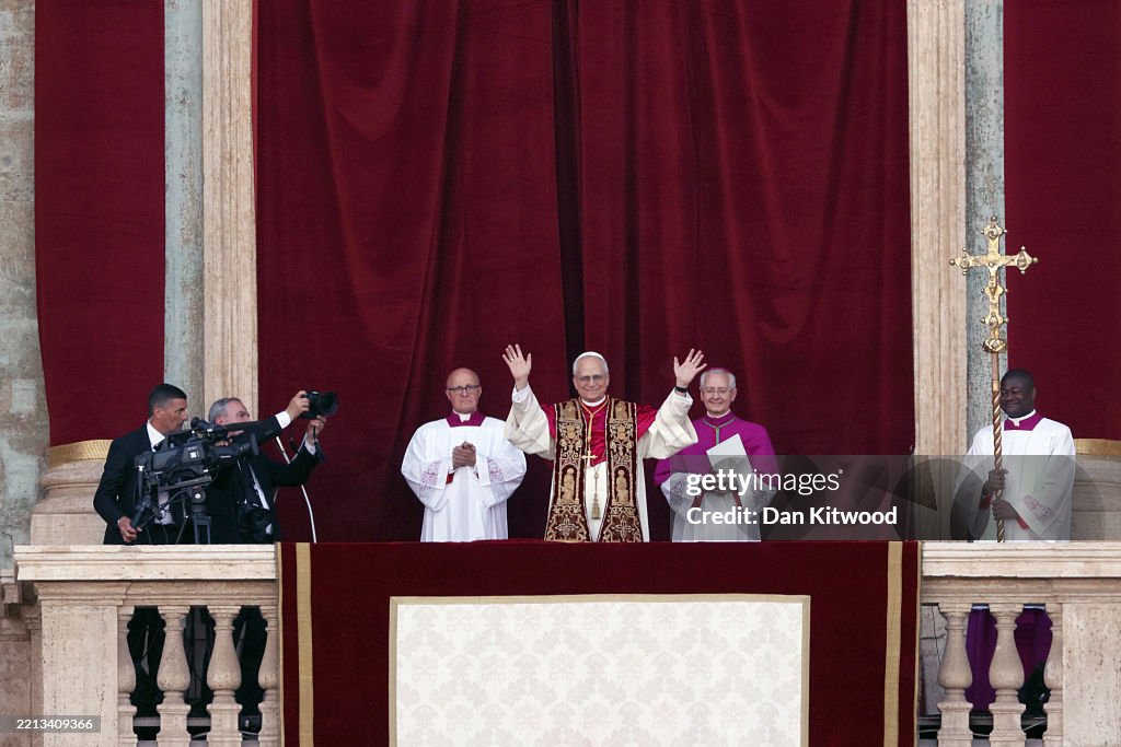 Pope Rook The newly elected Pontiff, Pope Leo XIV is seen for the first time ...