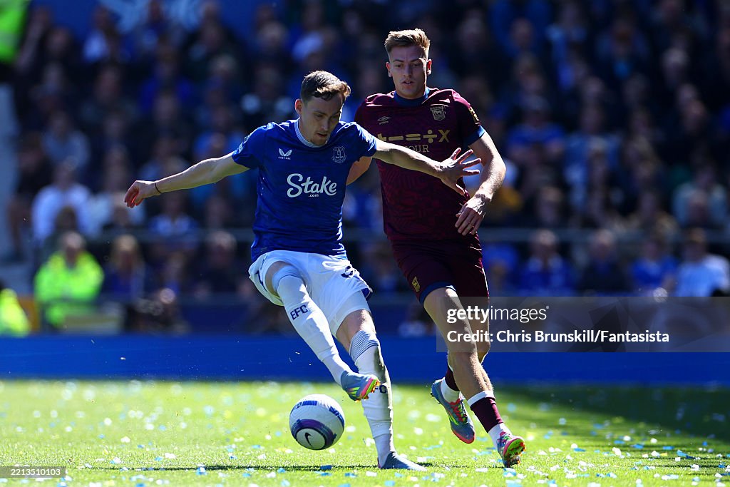 Everton FC v Ipswich Town FC - Premier League