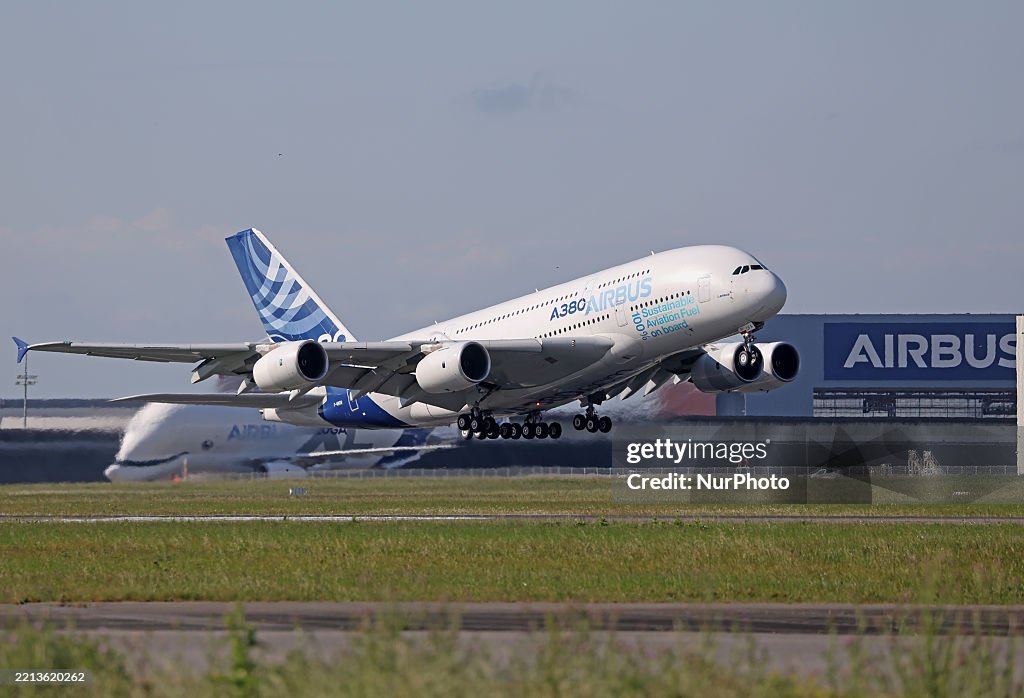 Airbus reactivates the A380 with several tests at Toulouse Blagnac Airport