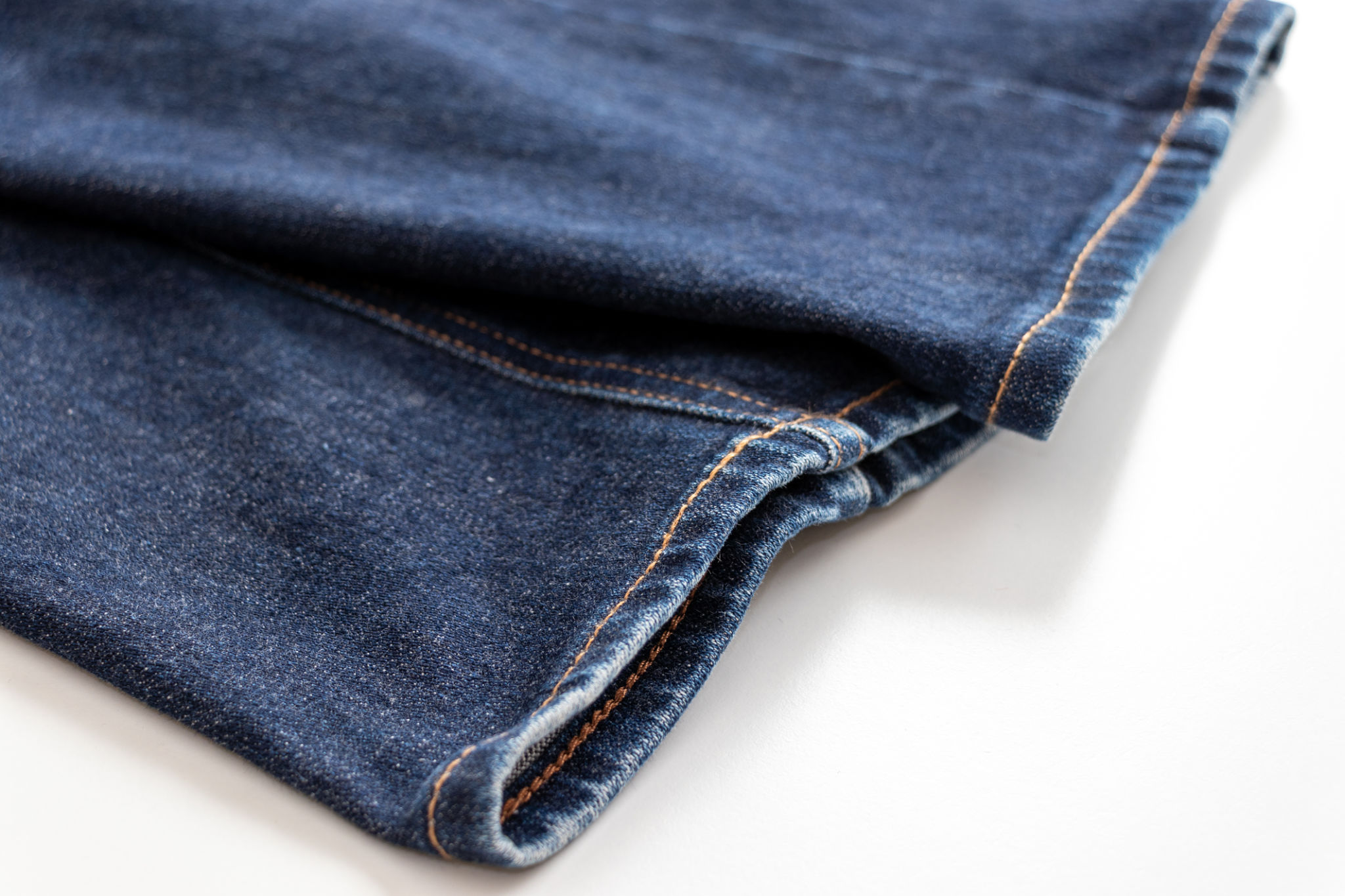 hemming clothes