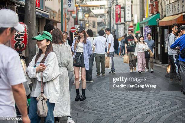 street view of nogemachi izakaya alleyway on a weekend in yokohama - kanagawa prefecture stock pictures, royalty-free photos & images