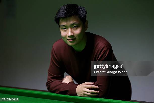 New Halo World Snooker Championship 2025 Zhao Xintong attends a media event at Victoria's Snooker Academy on May 06, 2025 in Sheffield, England.