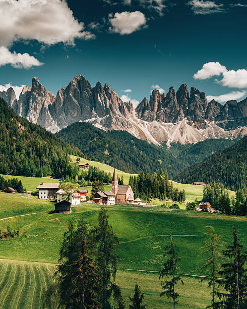 Val Mascal 814 Val On Valley National Park Stock Photos, High-Res Pictures, and ...