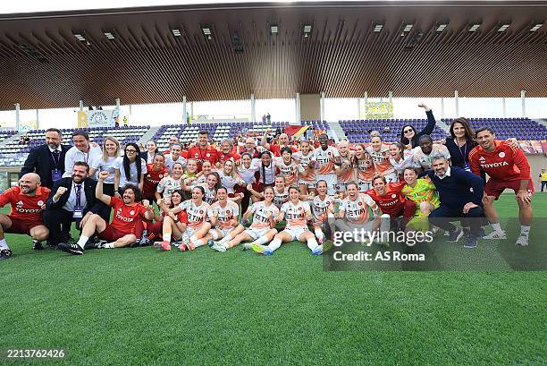 Roma celebrates the victory after during the Women Serie A Play-off Group A match between Fiorentina and AS Roma on May 10, 2025 in Bagno a Ripoli,...