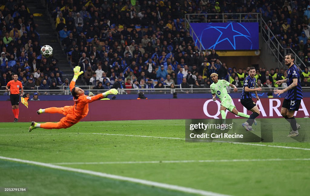 FC Internazionale Milano v FC Barcelona - UEFA Champions League 2024/25 Semi Final Second Leg