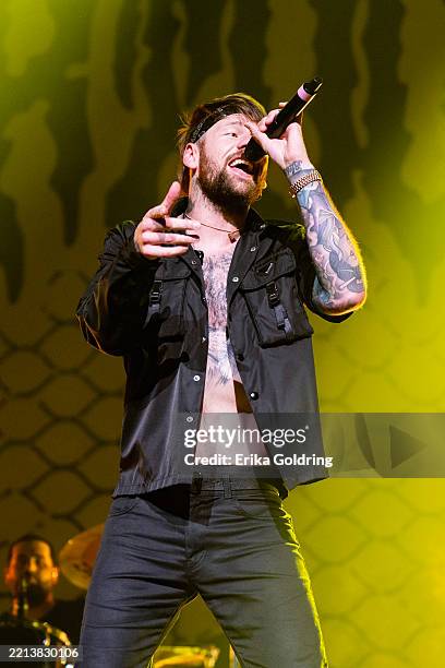 Caleb Shomo of Beartooth performs at Smoothie King Center on May 06, 2025 in New Orleans, Louisiana.