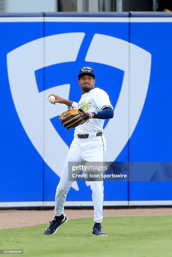 Simpson Rays Baseball Player Tampa Bay Rays Outfielder Chandler Simpson throws the ball back into ...