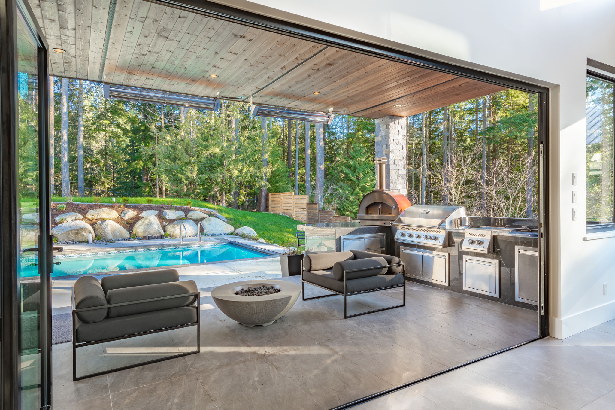 luxury home features