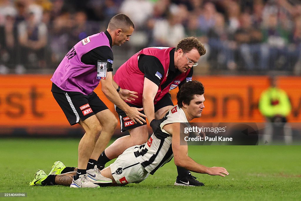 AFL Rd 9 - Fremantle v Collingwood