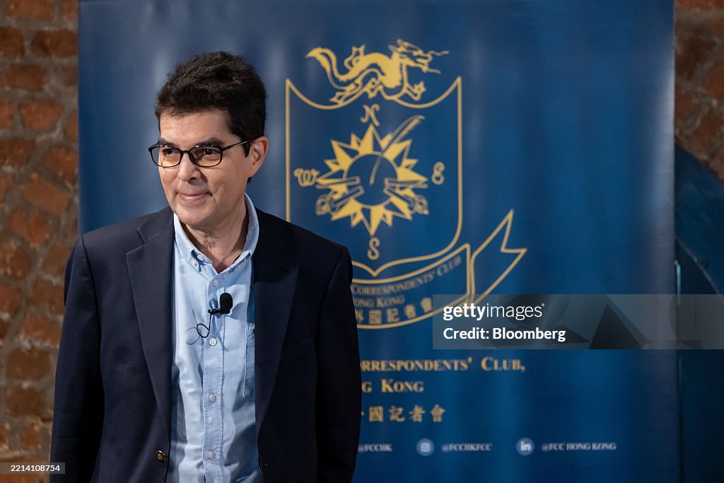 Hong Kong Activist Investor David Webb Speaks at Farewell Event