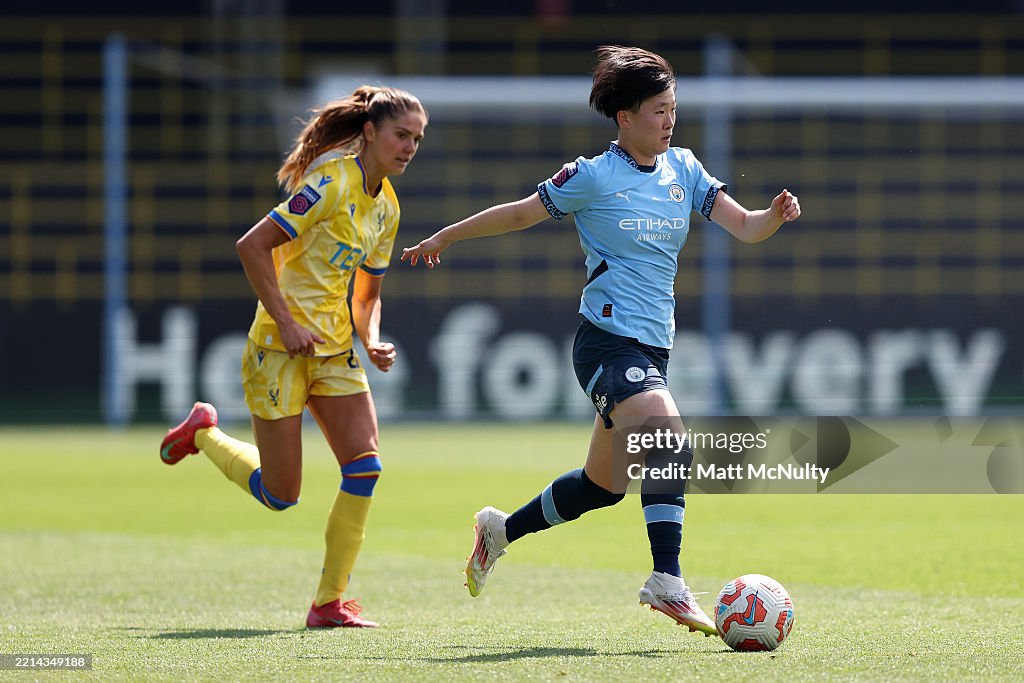 Manchester City FC v Crystal Palace - Barclays Women's Super League