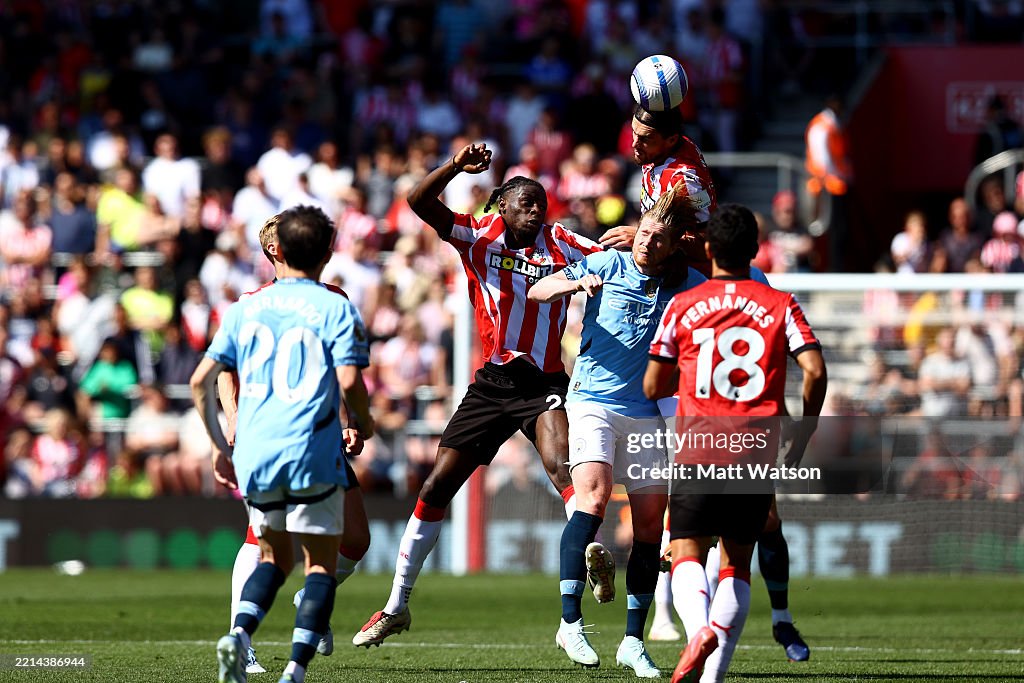 Southampton FC v Manchester City FC - Premier League
