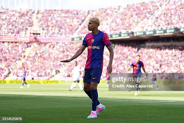 Lamine Yamal of FC Barcelona celebrates scoring his team's second goal during the LaLiga match between FC Barcelona and Real Madrid CF at Estadi...