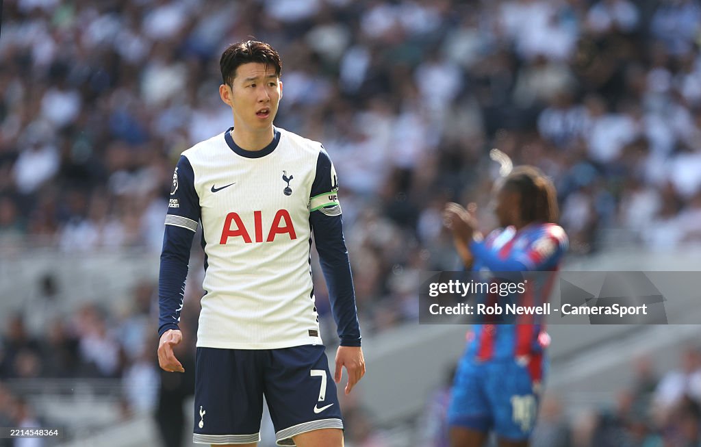 Tottenham Hotspur FC v Crystal Palace FC - Premier League