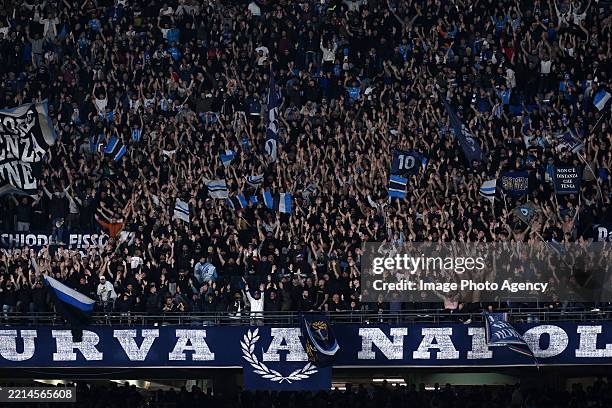 Napl Fans 23,628 Napoli Fans Stock Photos, High-Res Pictures, and Images - Getty ...