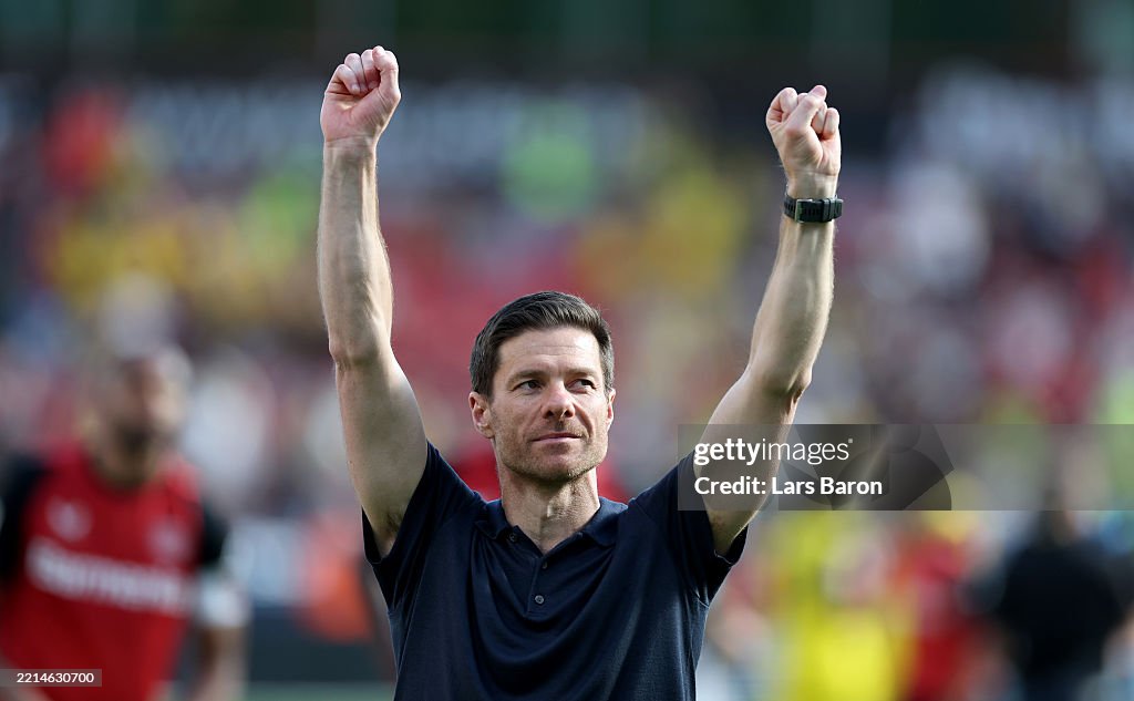 Bayer 04 Leverkusen v Borussia Dortmund - Bundesliga