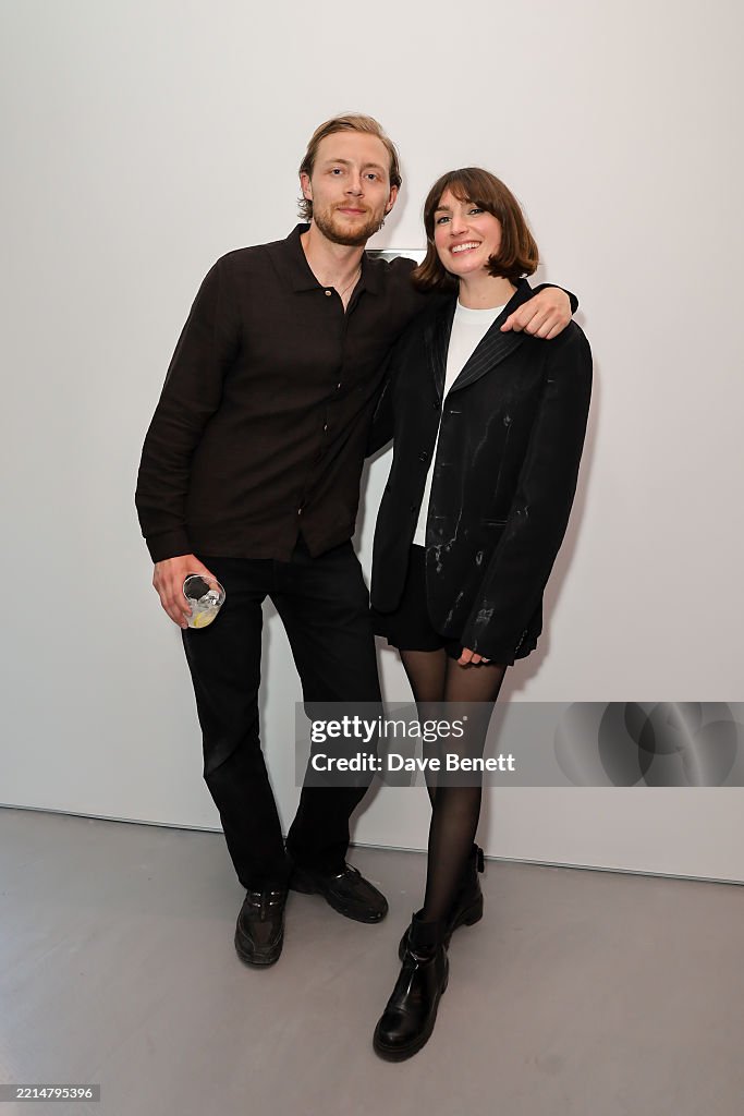 Cob Gallery Celebrates Lamb's Conduit Street Relocation With 'In Tandem' Exhibition