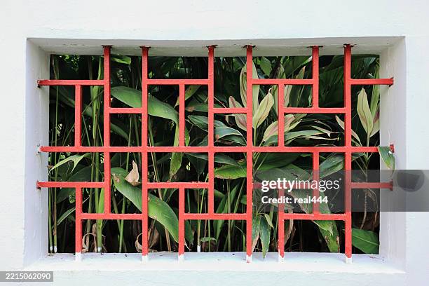 chinese style window - eastern stock-fotos und bilder