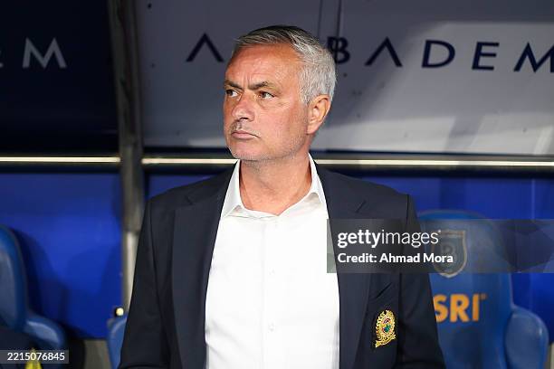 Head coach Jose Mourinho of Fenerbahce looks on during the Turkish Super League match between Istanbul Basaksehir and Fenerbahce at Ulker Stadium on...