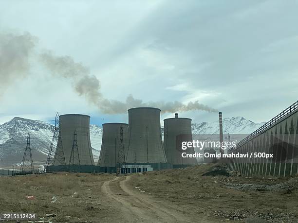 the border wall,markazi,iran - iran stock pictures, royalty-free photos & images