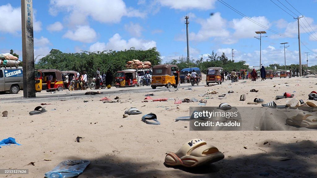 Suicide bombing in Somali capital kills at least 11