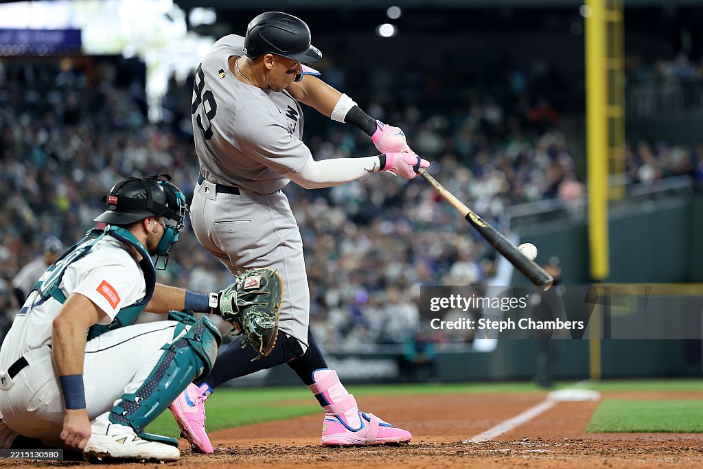 New York Yankees v Seattle Mariners