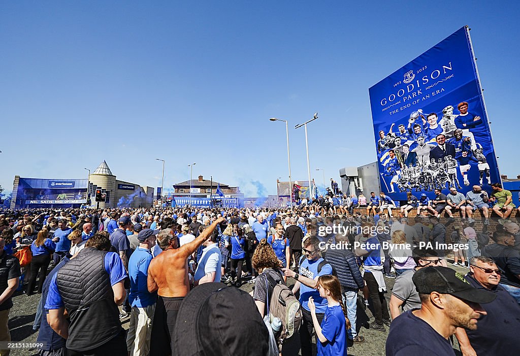 Everton crowns emotional farewell to Goodison Park with a comfortable victory