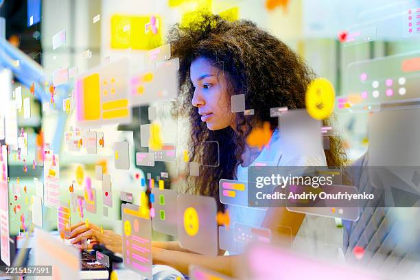 data personalisation. - kunstmatige intelligentie stockfoto's en -beelden